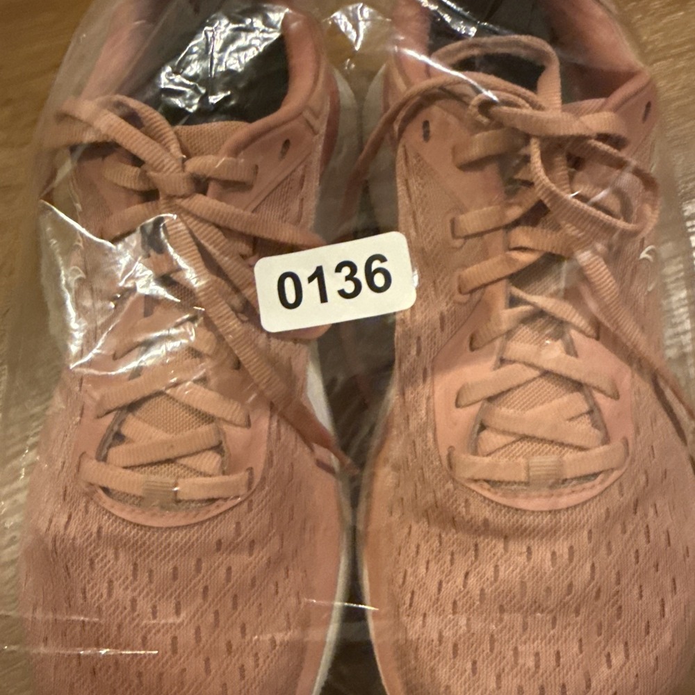 Topo Athletic Sneakers Women 8.5M Atmos Running Shoes Dusty Rose Road 5MM Drop - Picture 16 of 16